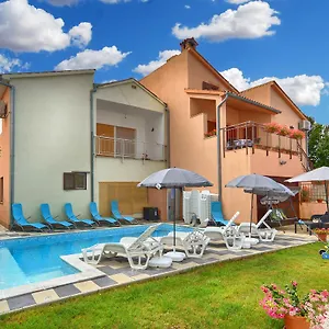 Olea Phasiana Apartament Fažana